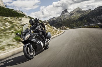 Yamaha FJR1300AE 2015 - Bild 2