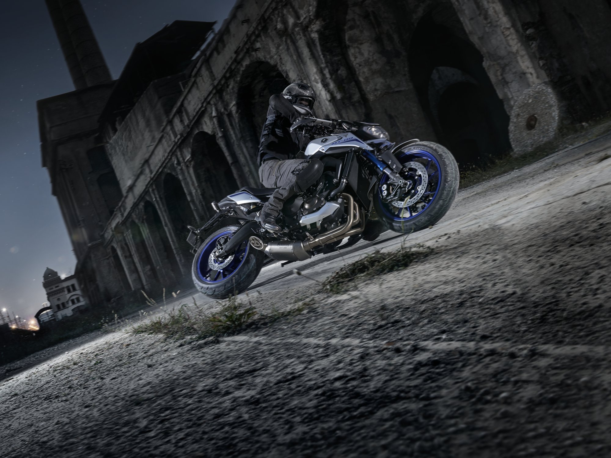 Motorrad Vergleich Yamaha MT-09 2015 vs. Yamaha MT-09 Street Rally 2015