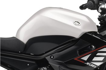 Yamaha XJ6 SP 2015 - Bild 6