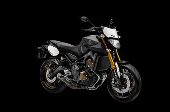 Yamaha MT-09 Sport Tracker 2015 - Bild 4 Yamaha MT-09 Sport Tracker 2015 - Bild 4