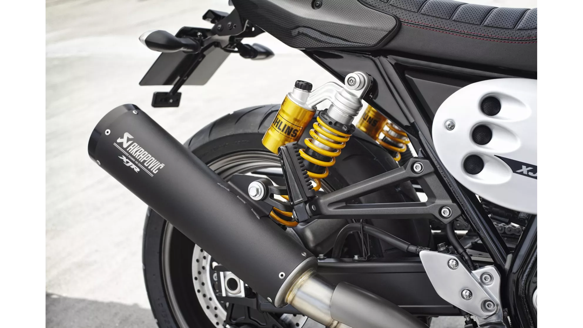 Yamaha XJR 1300 Racer - Image 1 Yamaha XJR 1300 Racer - Image 1