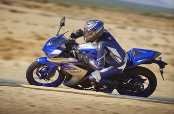 Yamaha R3 2015 - Bild 3 Yamaha R3 2015 - Bild 3