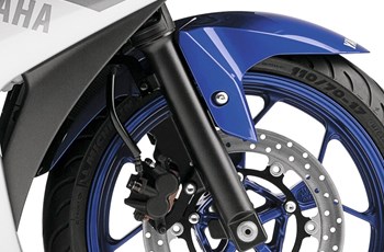 Yamaha R3 2015 - Bild 6 Yamaha R3 2015 - Bild 6