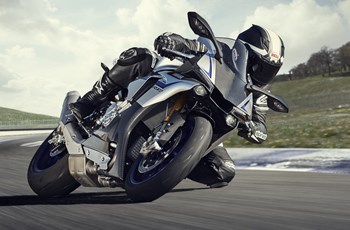 Yamaha R1M 2015 - Bild 2 Yamaha R1M 2015 - Bild 2