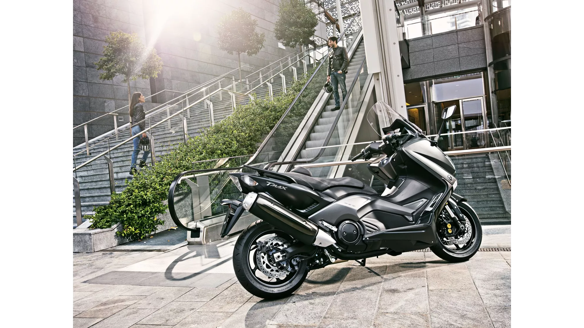 Yamaha T-MAX Iron Max ABS - Image 9 Yamaha T-MAX Iron Max ABS - Image 9