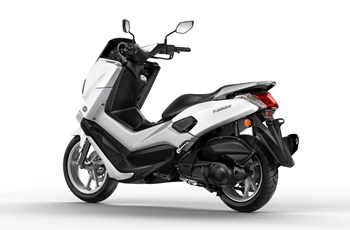 Yamaha NMAX 125 2015 - Bild 12 Yamaha NMAX 125 2015 - Bild 12