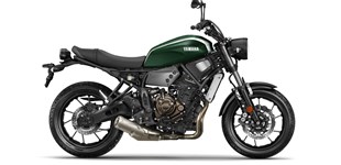 Yamaha XSR700 2015 vs Kawasaki Z900 RS 2021