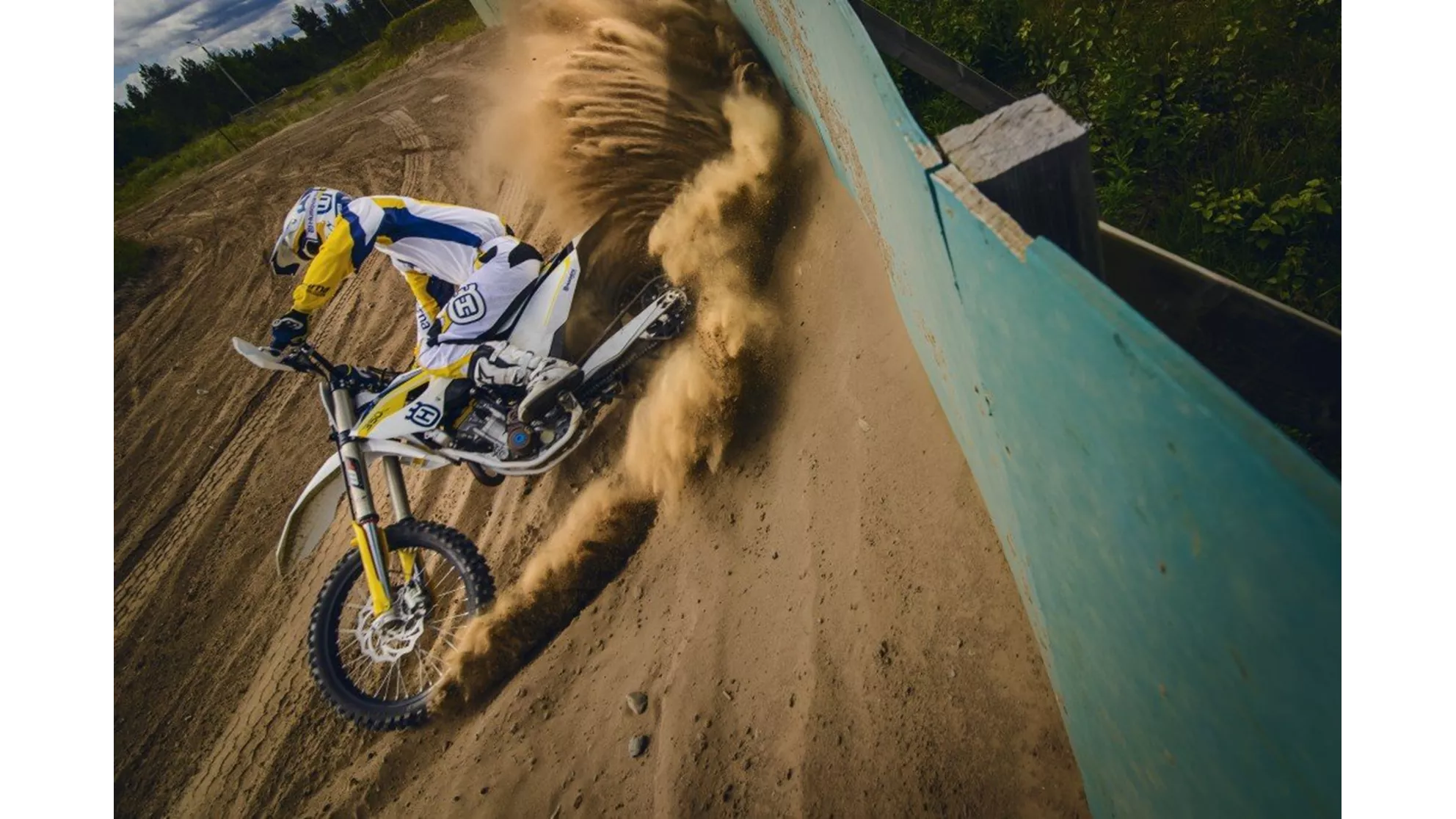 Husqvarna FC 350 - Image 2 Husqvarna FC 350 - Image 2