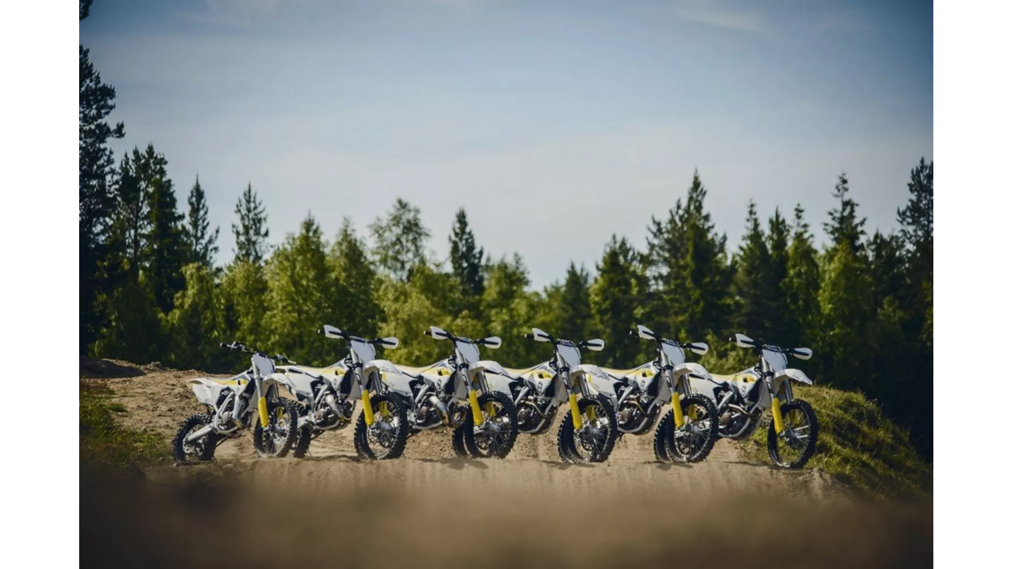 Husqvarna FC 450 - Image 15 Husqvarna FC 450 - Image 15