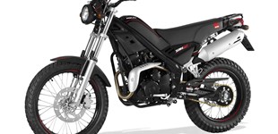 Rieju Tango 250 2015 vs Yamaha Tricker 2006