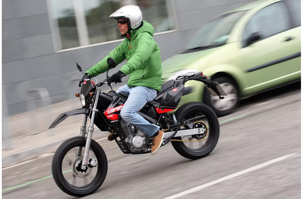 Rieju MRT SM 125 Rieju MRT SM 125