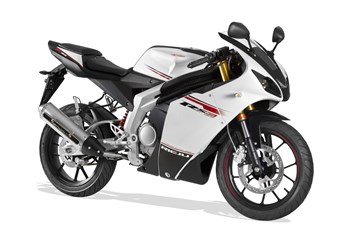 Rieju RS3 125 2015 - Bild 13