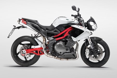 Benelli TNT 899 2015
