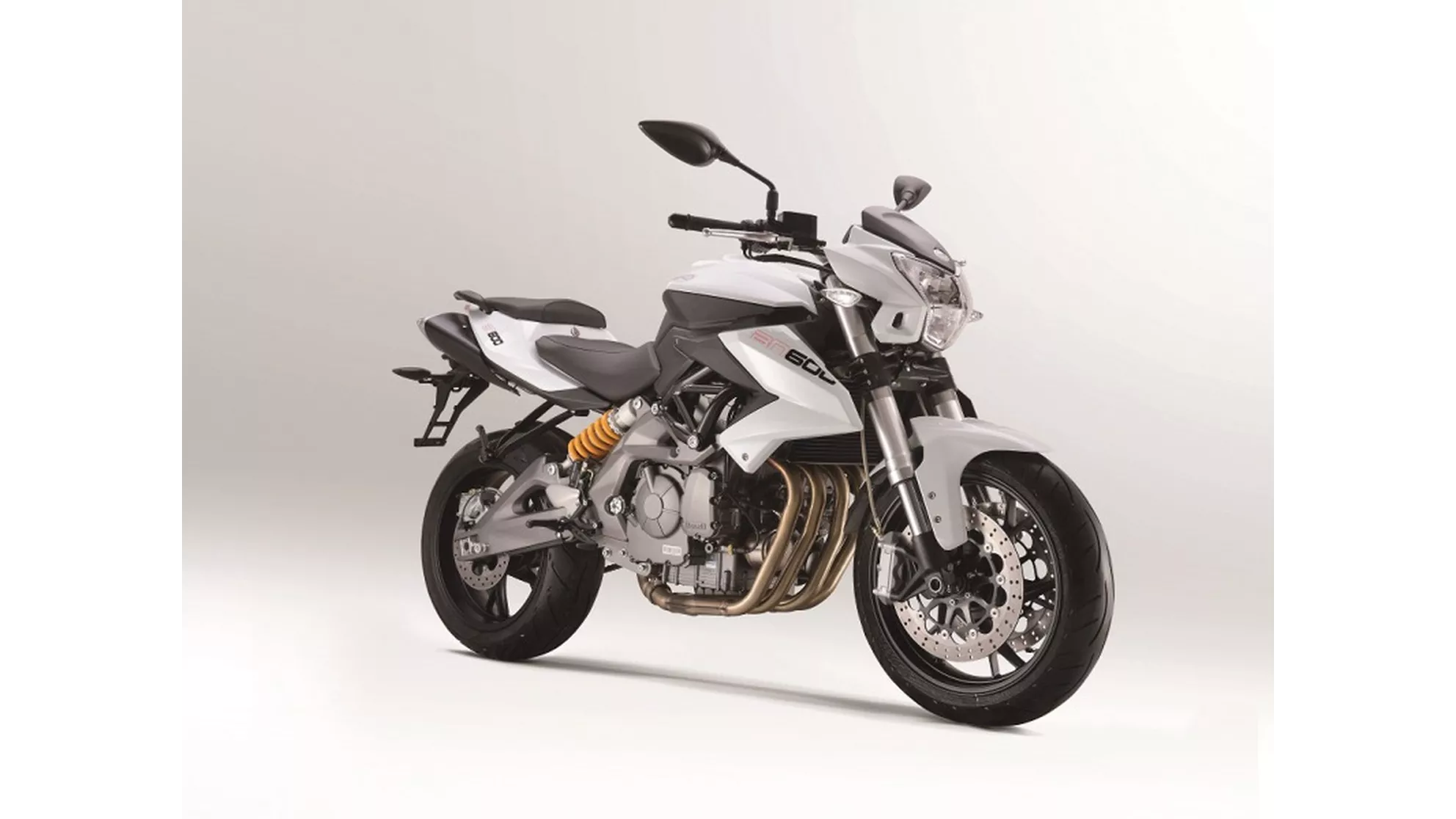 Benelli BN 600 R - Image 1 Benelli BN 600 R - Image 1