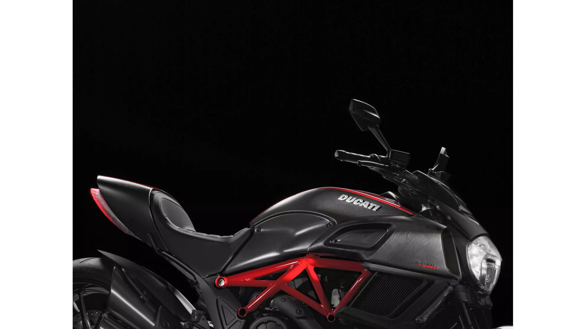 Ducati Diavel Carbon - Image 8 Ducati Diavel Carbon - Image 8
