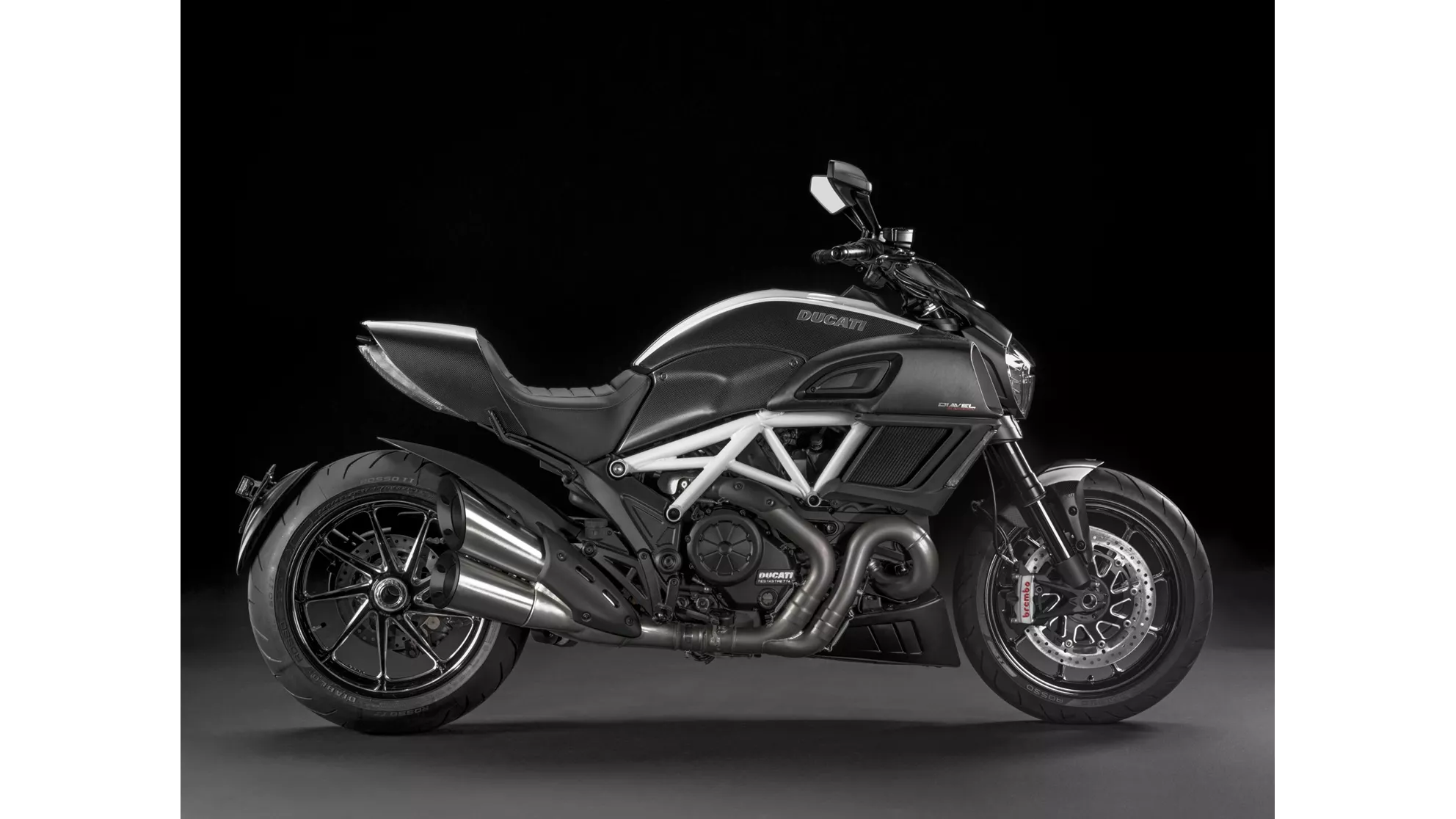 Ducati Diavel Carbon - Image 11 Ducati Diavel Carbon - Image 11