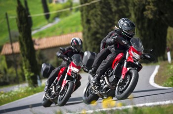 Ducati Hyperstrada 2015 - Bild 2 Ducati Hyperstrada 2015 - Bild 2