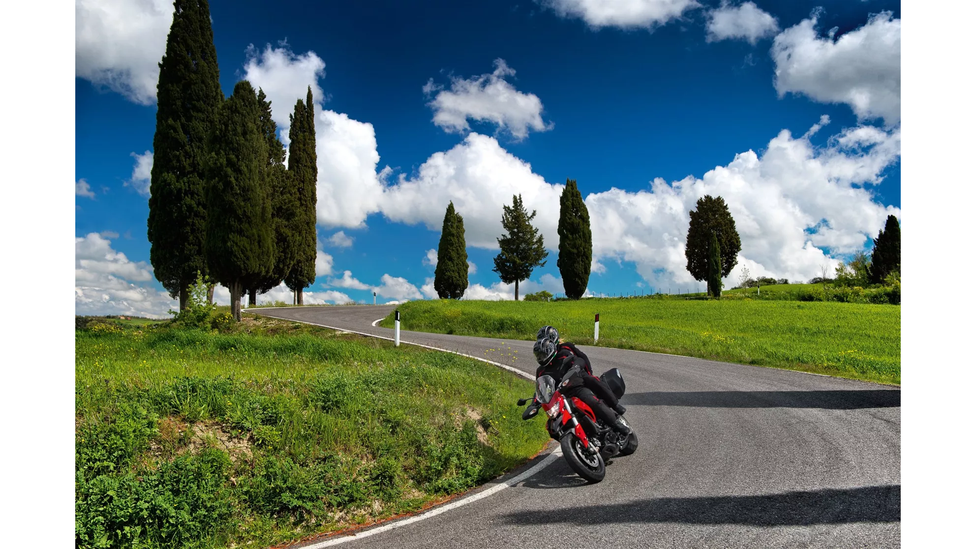 Ducati Hyperstrada - Resim 9