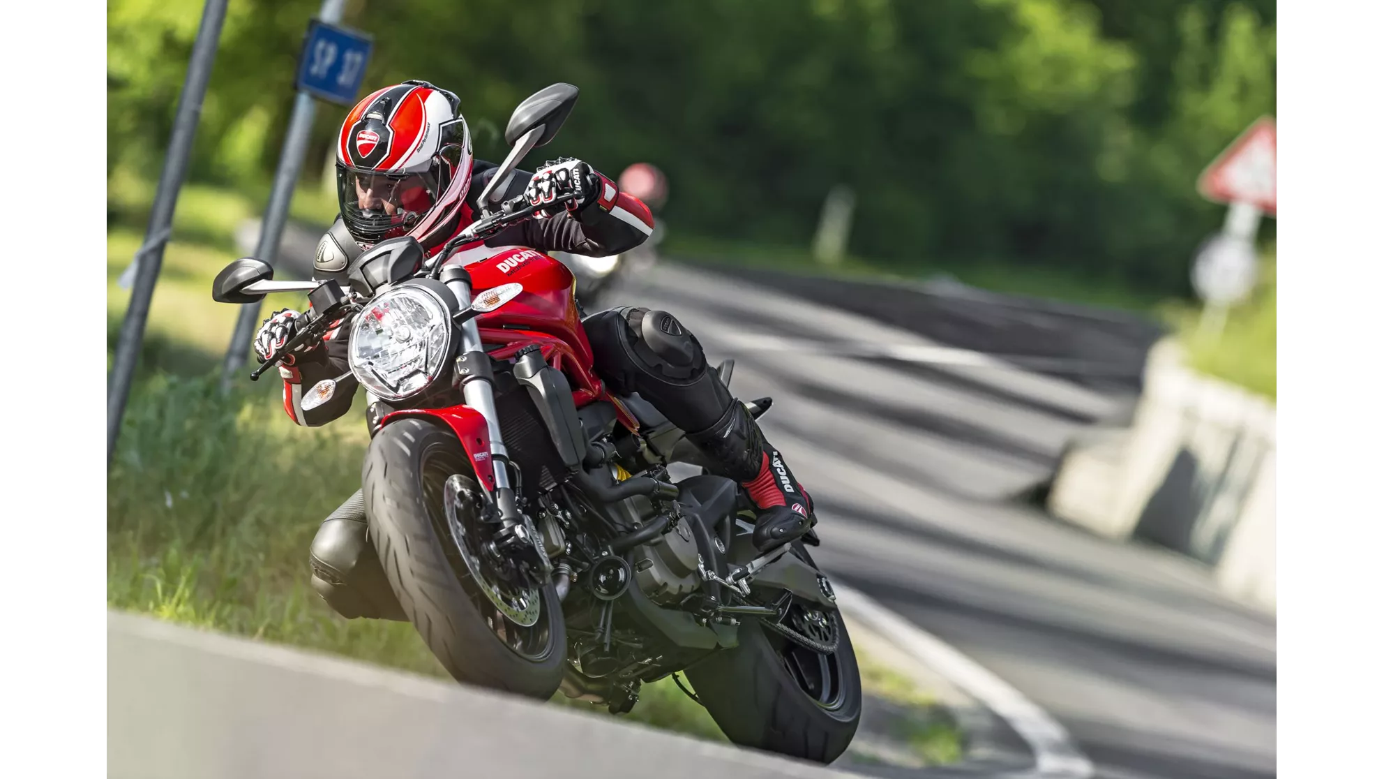 Ducati Monster 821 - Image 9 Ducati Monster 821 - Image 9