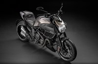 Ducati Diavel Titanium 2015 - Bild 3