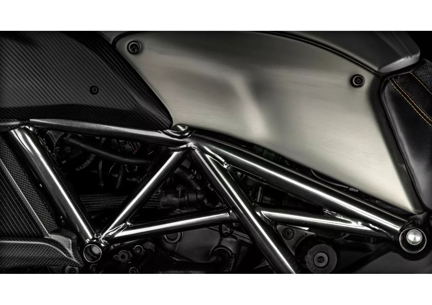 Ducati Diavel Titanium 2015