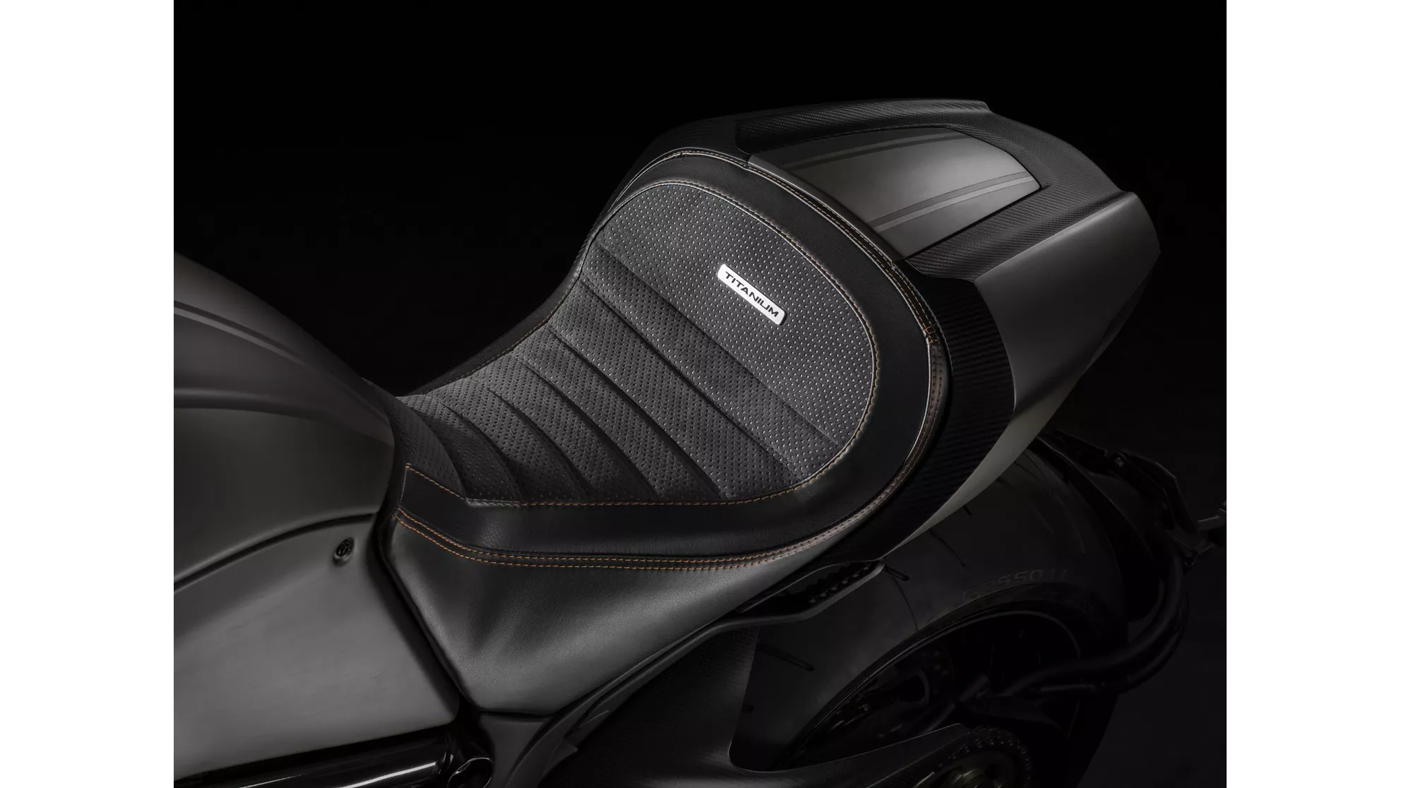 Ducati Diavel Titanium - Image 9