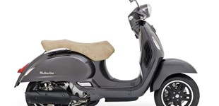 Vespa Primavera 125 i.e. 3V 2014 vs TGB Bellavita 125 2015