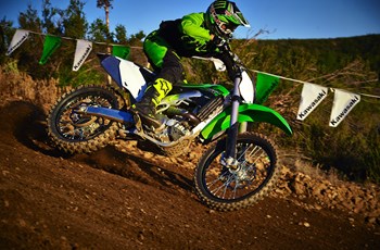 Kawasaki KX450F 2015 - Bild 2 Kawasaki KX450F 2015 - Bild 2