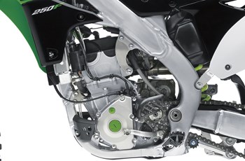 Kawasaki KX450F 2015 - Bild 8 Kawasaki KX450F 2015 - Bild 8