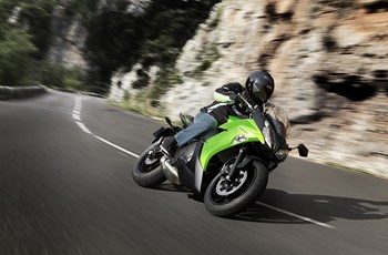Kawasaki ER-6f 2015 - Bild 2 Kawasaki ER-6f 2015 - Bild 2