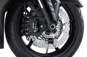 Kawasaki GTR 1400 2015 - Bild 11