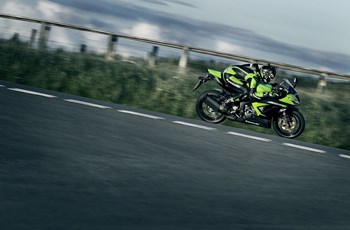 Kawasaki Ninja ZX-6R 636 2015 - Bild 17 Kawasaki Ninja ZX-6R 636 2015 - Bild 17