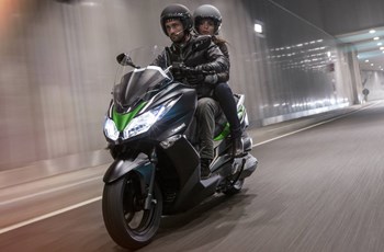 Kawasaki J300 2015 - Bild 3
