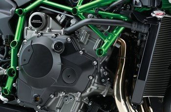 Kawasaki Ninja H2 2015 - Bild 7 Kawasaki Ninja H2 2015 - Bild 7
