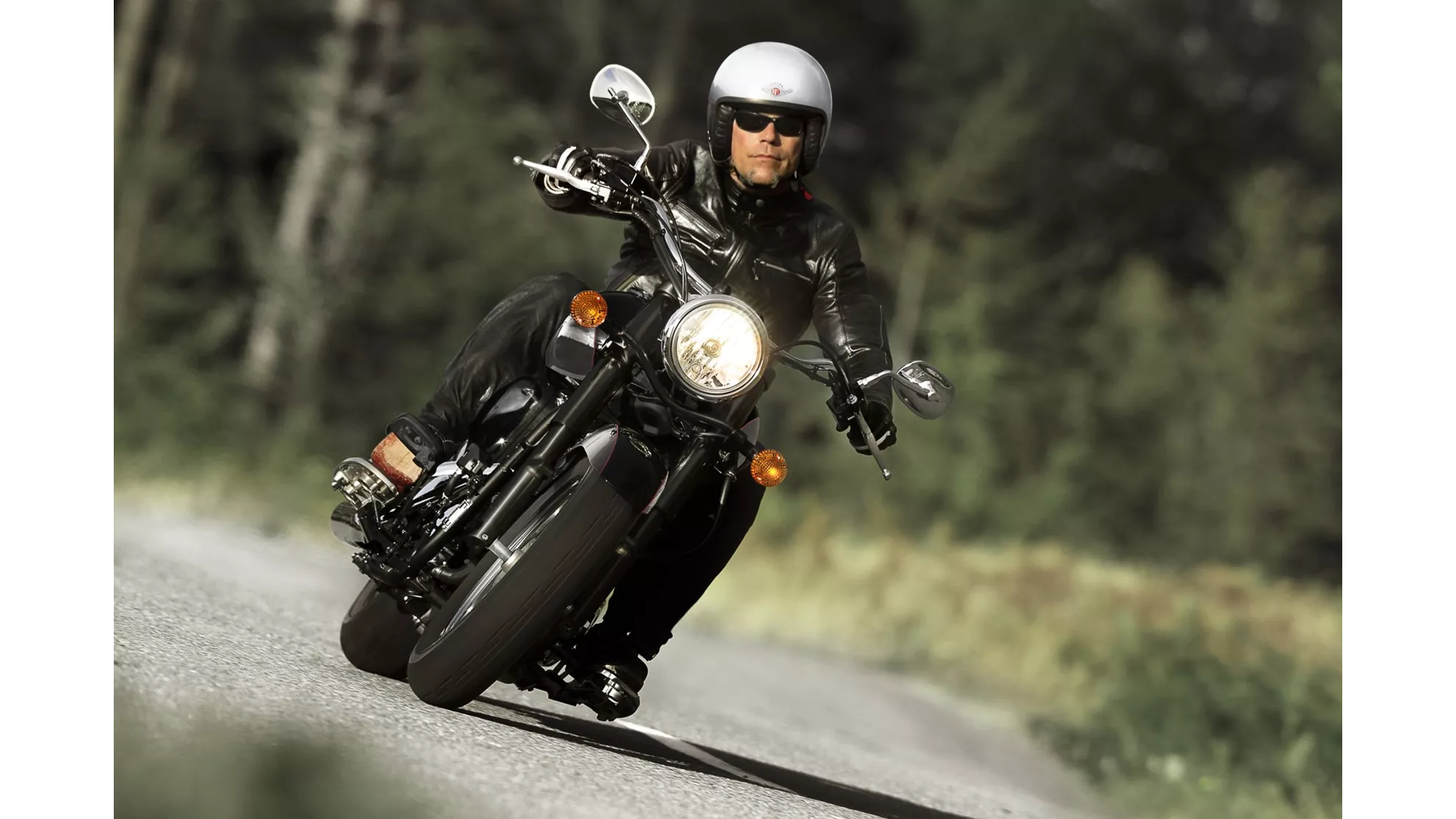 Kawasaki Vulcan 900 Classic - Image 6 Kawasaki Vulcan 900 Classic - Image 6