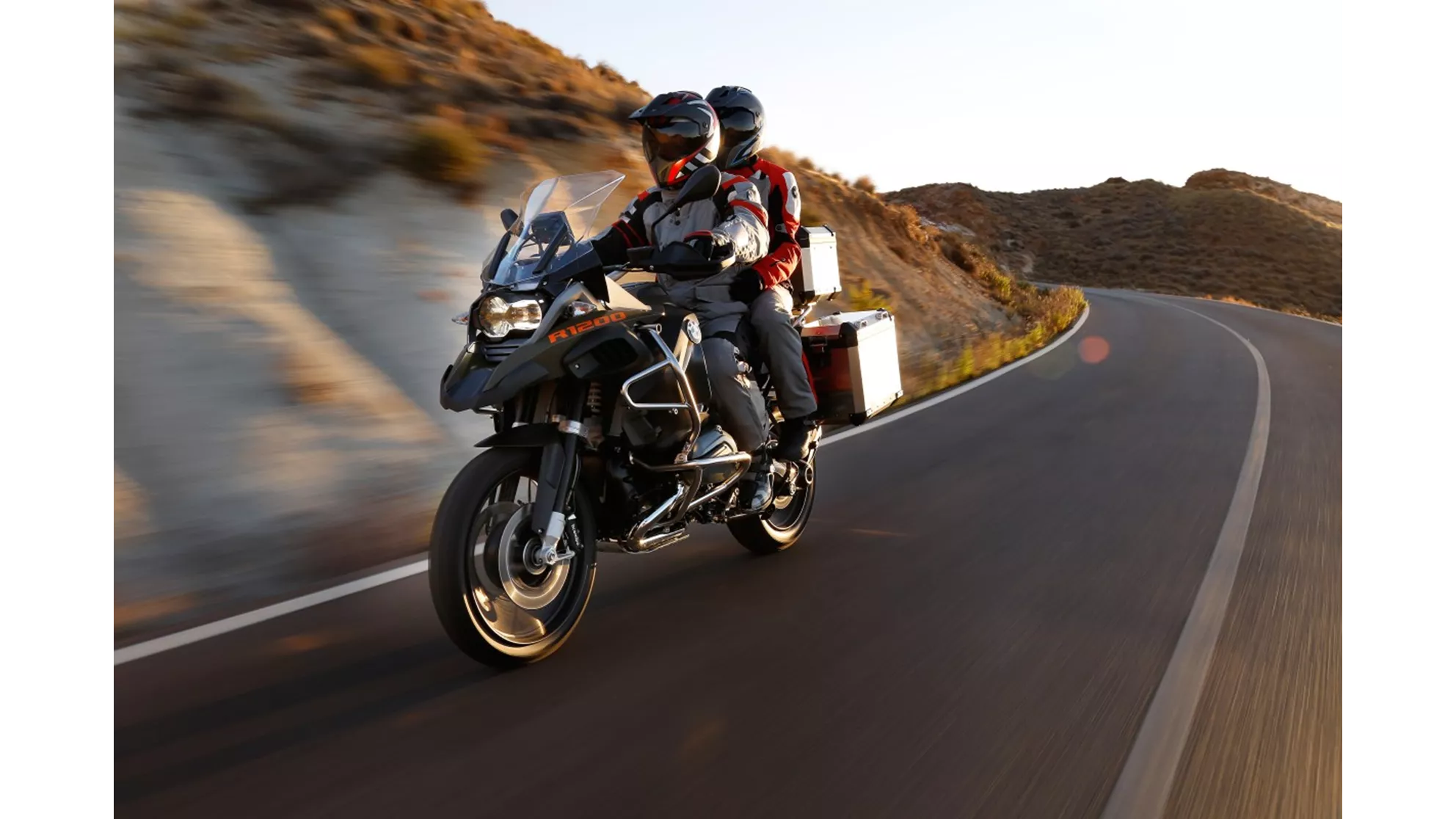 BMW R 1200 GS Adventure - Image 8 BMW R 1200 GS Adventure - Image 8