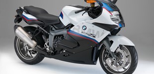 KTM 1290 Super Duke R 2019 vs BMW K 1300 S 2015