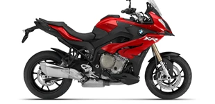 BMW S 1000 XR 2015 vs Triumph Tiger 1200 XCA 2018 BMW S 1000 XR 2015 vs Triumph Tiger 1200 XCA 2018