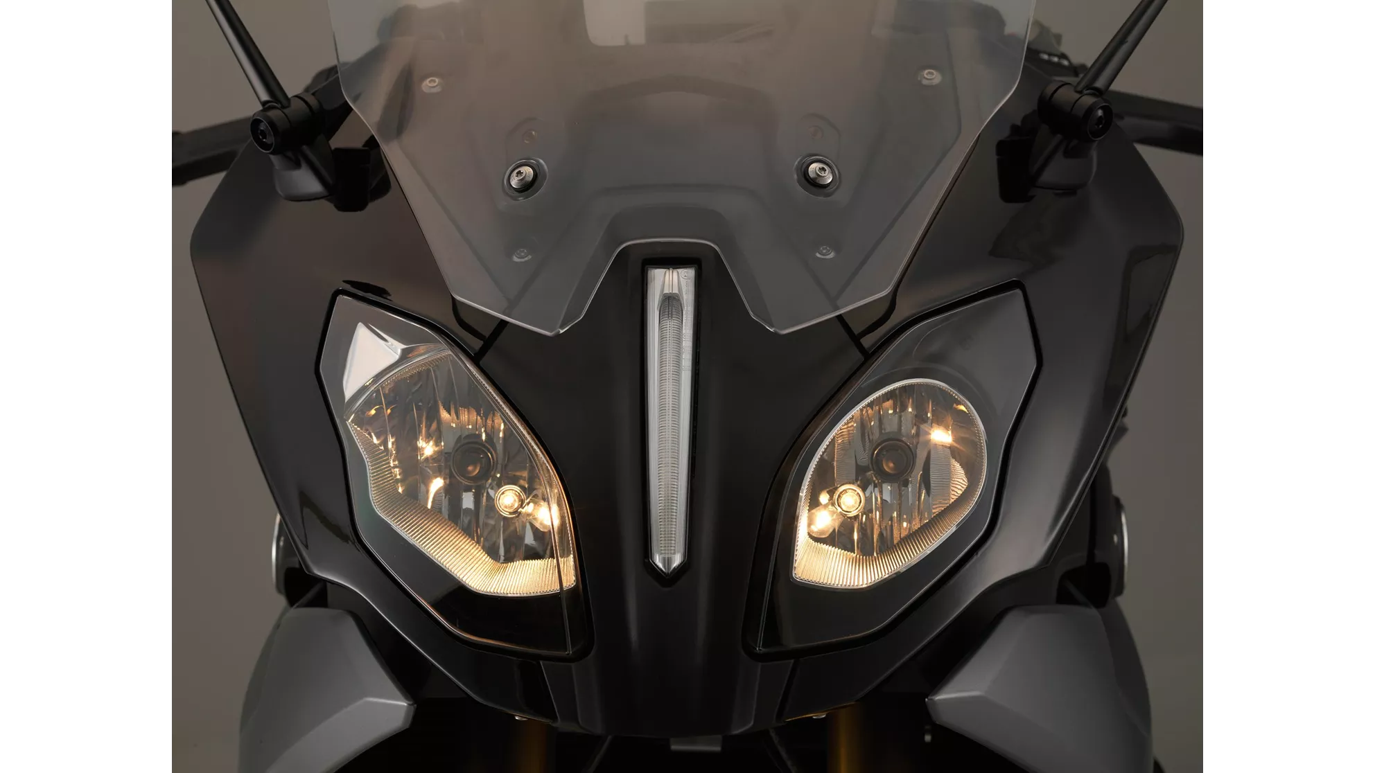 BMW R 1200 RS - Image 4 BMW R 1200 RS - Image 4