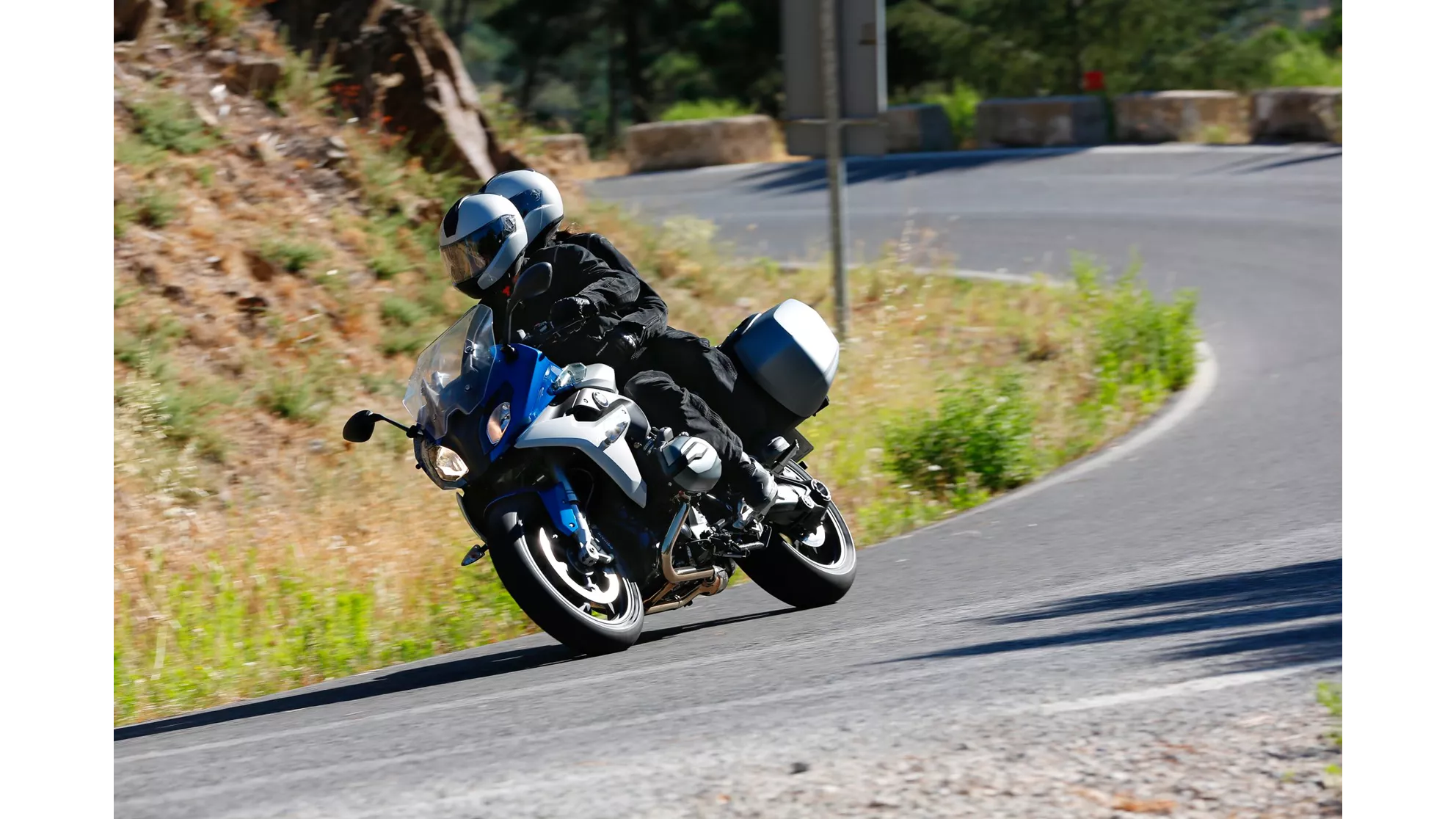 BMW R 1200 RS - Image 7 BMW R 1200 RS - Image 7
