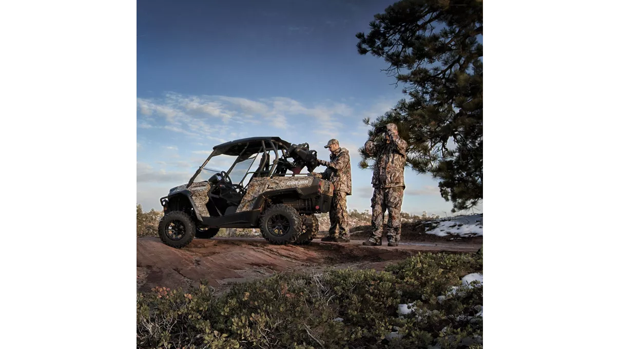 Commander 1000 Draw Can-Am COMMANDER 1000 2015 - technical data, prices, reviews