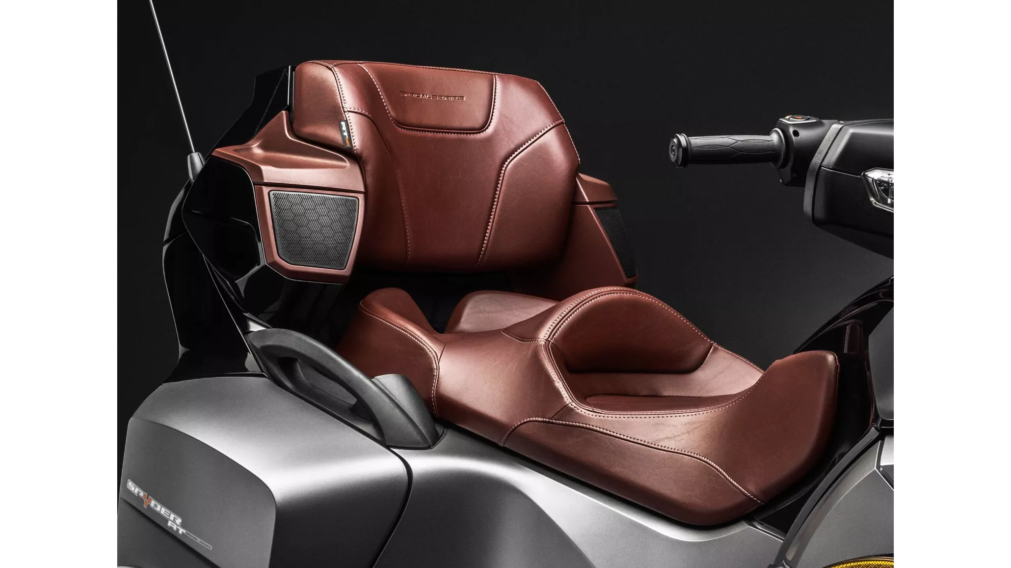 Can-Am Spyder RT-S - Image 11 Can-Am Spyder RT-S - Image 11