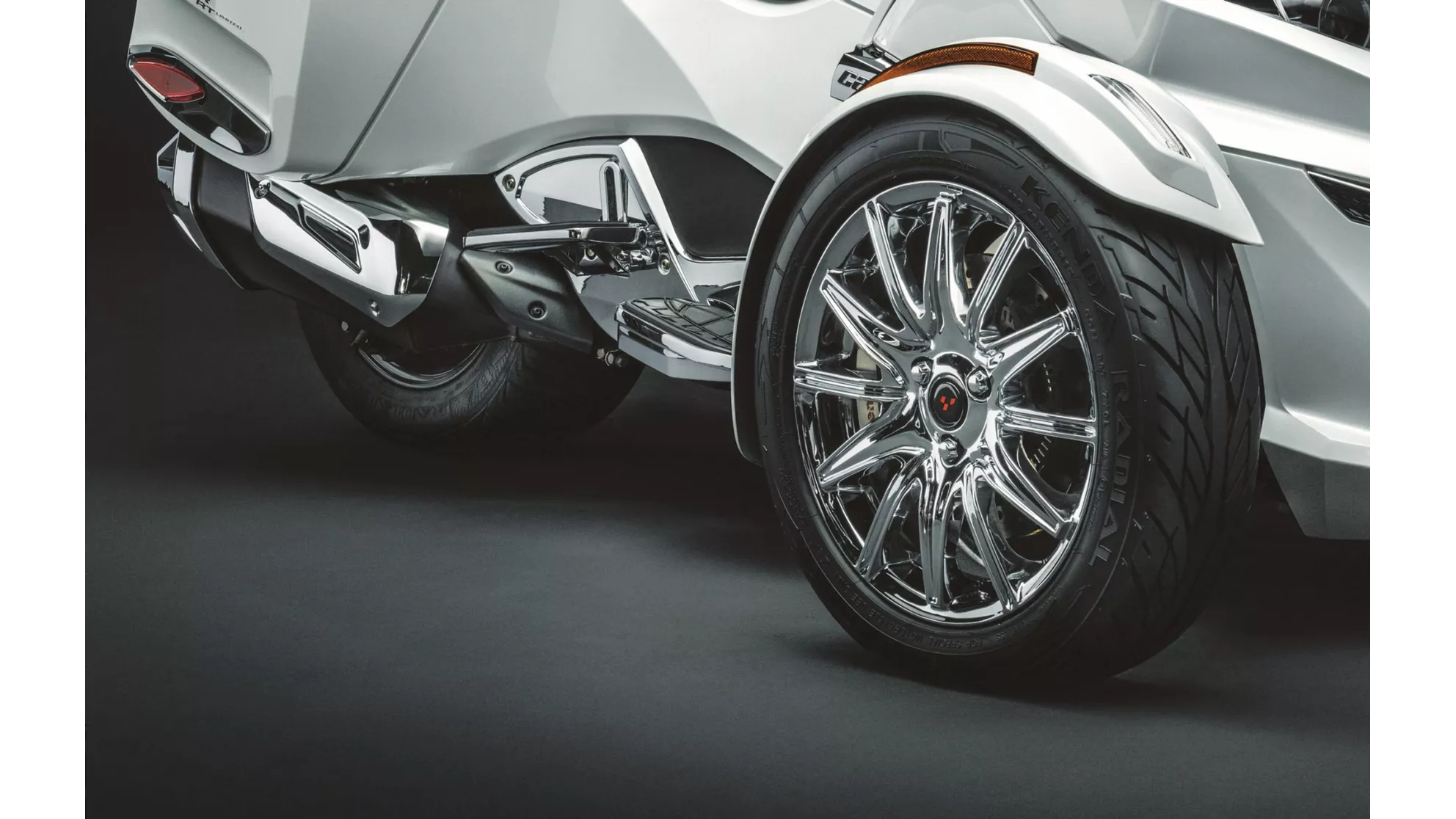 Can-Am Spyder RT Limited - Image 1 Can-Am Spyder RT Limited - Image 1