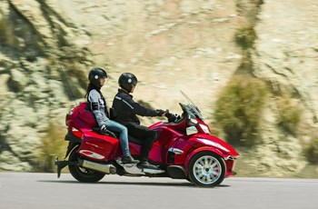 Can-Am Spyder RT 2015 - Bild 2