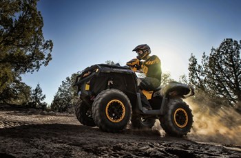 Can-Am Outlander 1000 XT-P 2015 - Bild 2 Can-Am Outlander 1000 XT-P 2015 - Bild 2