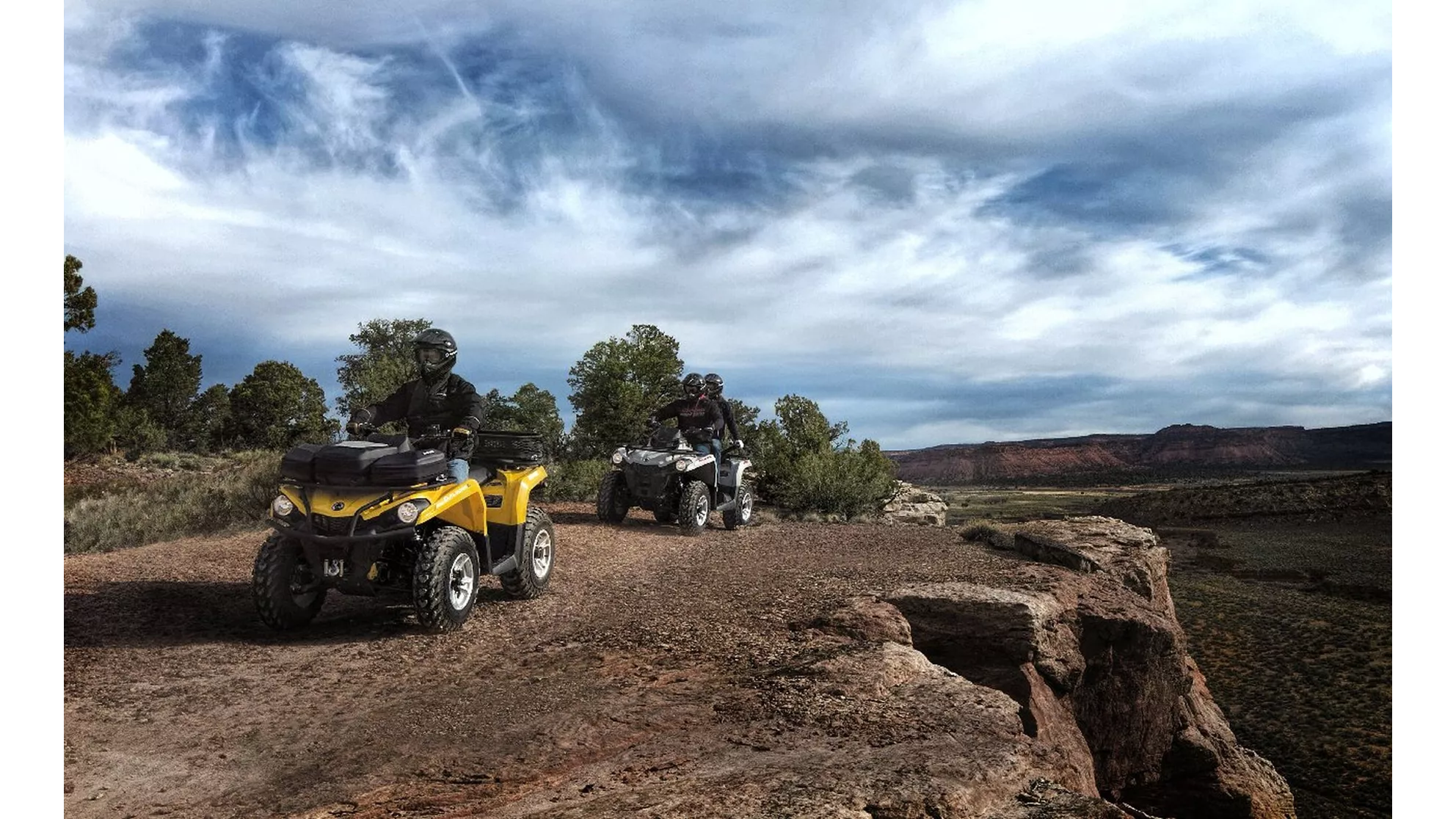 Can-Am Outlander L 450 DPS - Image 1 Can-Am Outlander L 450 DPS - Image 1