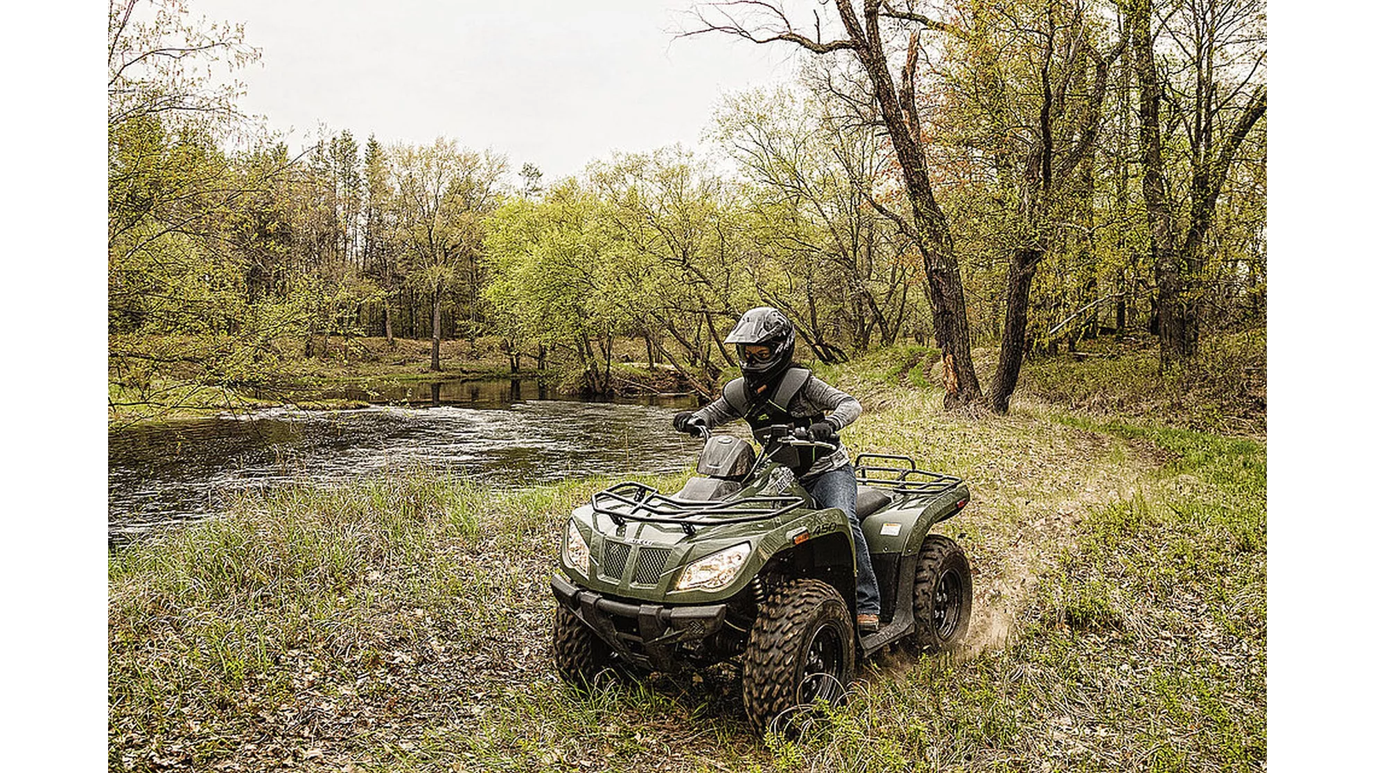 Arctic Cat 400 4x4 - Image 2 Arctic Cat 400 4x4 - Image 2