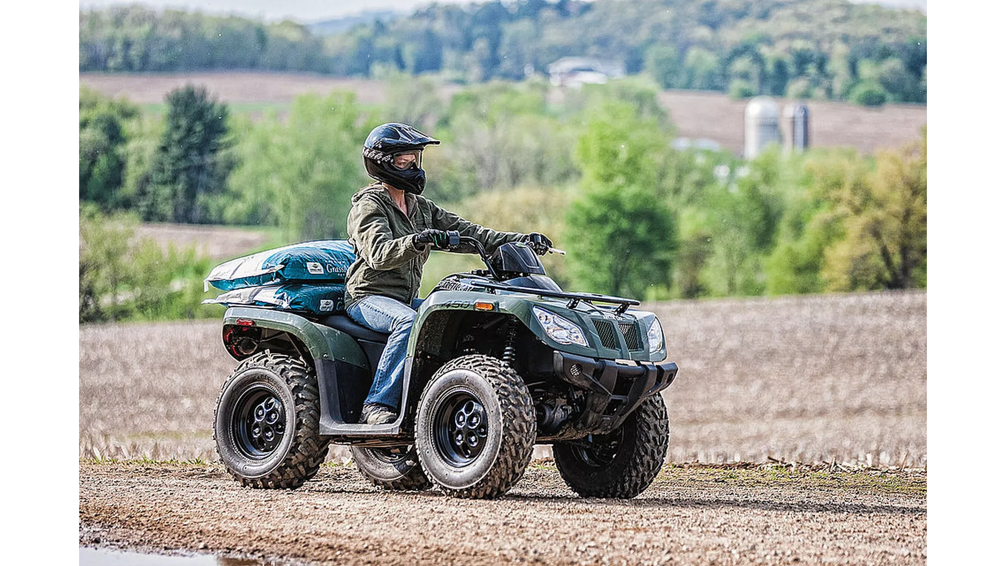 Arctic Cat 400 4x4 - Image 3 Arctic Cat 400 4x4 - Image 3