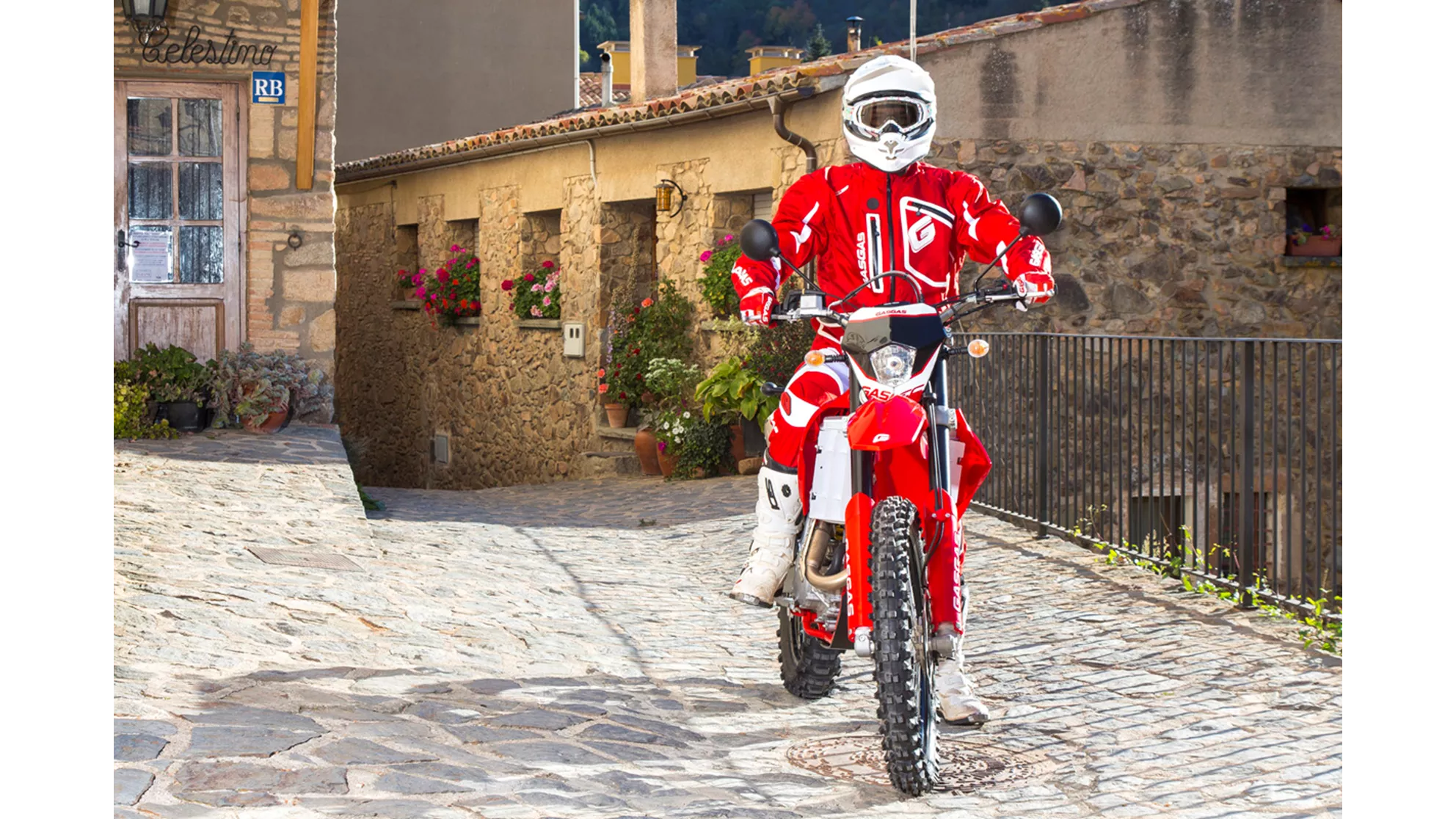 GASGAS EC 250 Cami - Image 5 GASGAS EC 250 Cami - Image 5