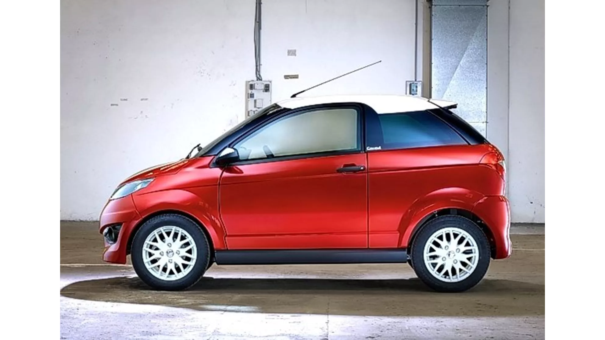 Aixam Coupe S - Image 2 Aixam Coupe S - Image 2